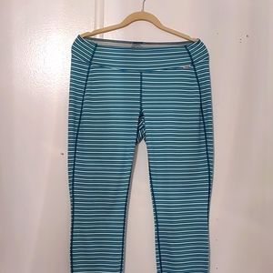 Ladies L yoga pants